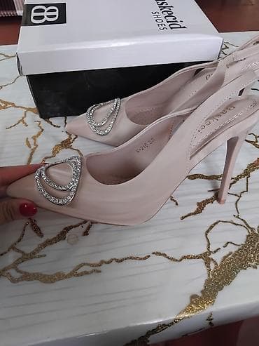 Şəxsi əşyalar: Ölçü: 38, rəng - Bej, Yeni — 1