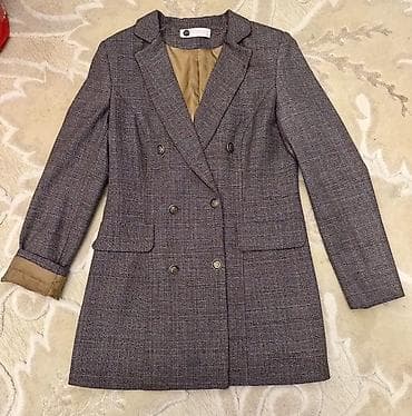 xonca bezedilmesi: Qadın dəbli blazerlər – 3 rəng - Qara ikiqat düyməli blazer: klassik — 5
