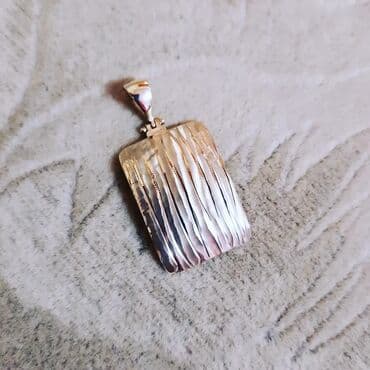 В комплекте: Кулон, Желтое золото, 585 проба at lalafo.az В комплекте: Кулон, Желтое золото, 585 проба