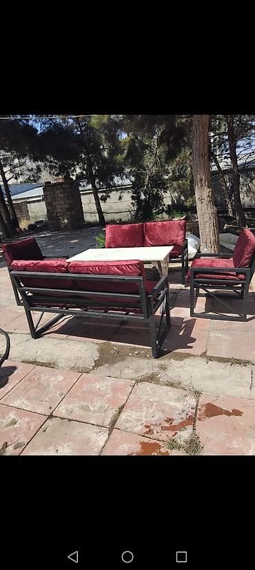 divan stolu: Metall karkaslı açıq hava mebel dəsti Tərkib: - 1 ədəd ikinəfərlik — 1