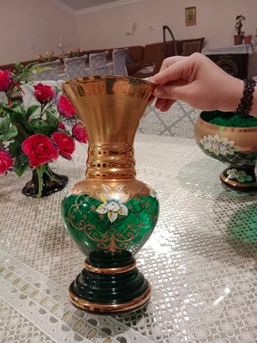 vaza qab: Bir vaza — 2