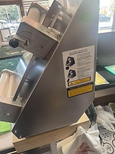 elekt: Mateka pizza xəmiri yayma maşını

Yalnız vp ilə əlaqə — 2