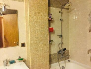 gunluk evler ucuz: Nəsimi rayonu,Tibb universiteti yaxınlığında,3 otaqlı,tam — 11