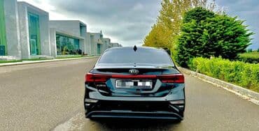 продажа подержанных автомобилей: Kia Forte: 2 л | 2019 г. Седан — 2