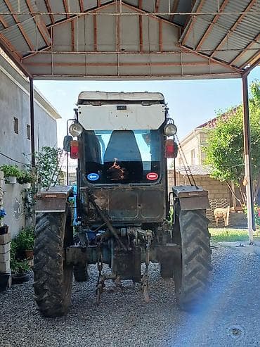 Traktor MTZ (Belarus) kabinəli - Güclü dizel mühərriki, mexaniki — 2