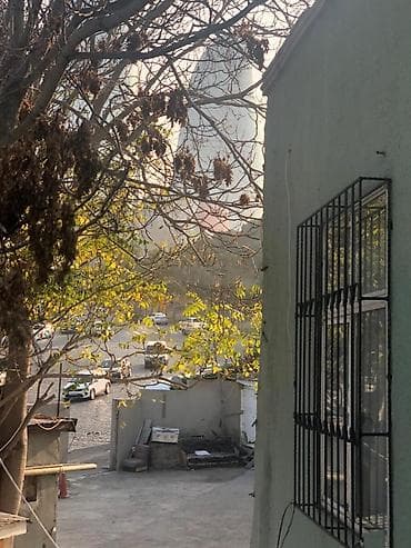 Mənzillər: İçərişəhər metrosu yaxınlığında, metroya cəmi 5 dəqiqəlik məsafədə — 10