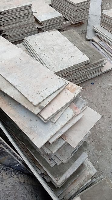 islenmis plastik qapi pencere: Taxta kalıp/ştabel kontrplak lövhələr - Material: sıxlamalı — 1