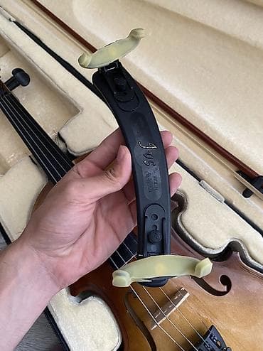gitara sim: Skripka 4/4 ölçüdədir ideal vəziyyətdədir yenidən seçilmir.Səliqəli — 3