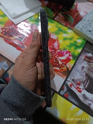 samsung j2 2015: Xiaomi 14T Pro, 512 GB, rəng - Boz, 
 Düyməli, Sensor, Barmaq izi — 3