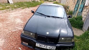 disk teker 4 bolt: BMW 3 Series E36 sedan, qara rəng. - Kuzov: aerodinamik arxa spoyler — 2