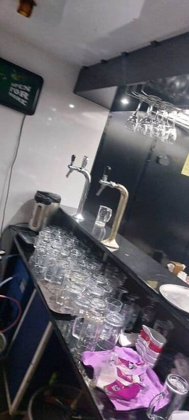 xirdalan yeni tikili binalar: Nizami kinoteatrının yanı yarı zirzəmi ümumi sahəsi 145 kvm-m olan — 8