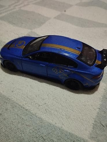 mitsubishi lancer evolution: Kinsmart Jaguar XE SV Project 8 die-cast model avtomobil - Miqyas — 5
