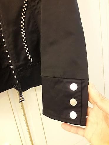 nabi smart watch: Qadın qara yüngül jaket - Rəng: qara - Dizayn: ön hissədə parlaq — 4