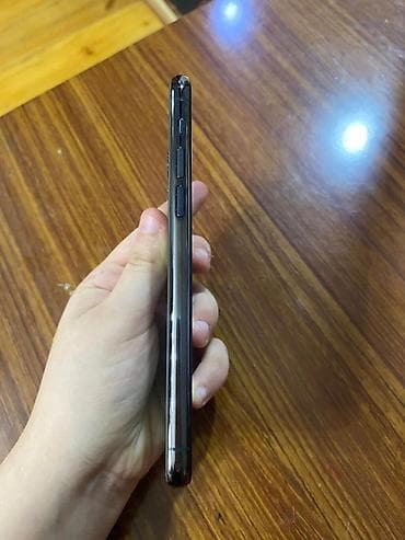 panel cit: IPhone 11 Pro, 64 GB, Space Gray, Face ID — 6
