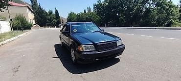 4 teker: Mercedes-Benz C-Class: 2.8 l | 1996 il Sedan — 4