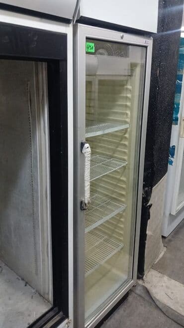 kredit soyuducu: Vitrin tipli ticarət soyuducusu - Şüşə qapılı, metal korpuslu model - — 1