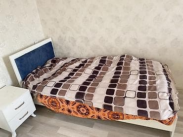 yumru taxt: Təknəfərlik çarpayı, Bazasız, Matras ilə, Siyirməli — 1