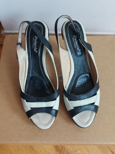 белые босоножки на тракторной подошве: Размер: 39, цвет - Белый, Новый — 1