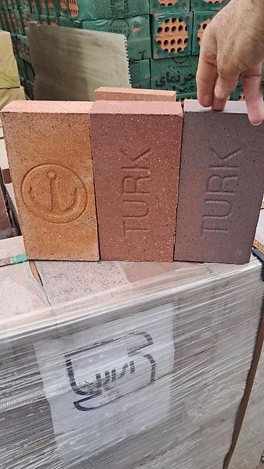 Строительные леса: Oda davamli kərpiclər — 1