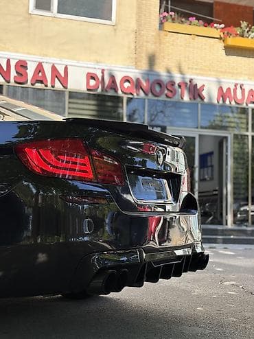 suru: BMW 528: 2 l | 2013 il Hetçbek — 10