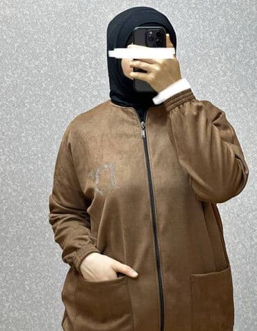 весогонка костюм бишкек: *Sport, Ətəkli Dəst.* *Parça: Nabuk.* *Ölçü: Standart: (38 40, 42, 44 — 10