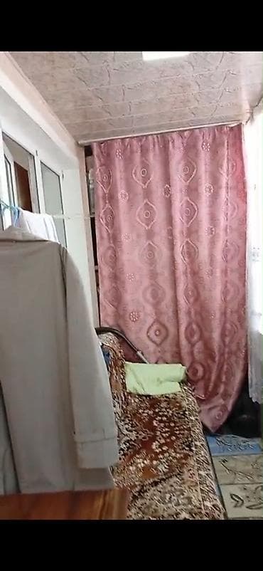 bahali evler: Gengede, pasyolkada .Gold Emine ile uzbe uz. 2 ci etaj. Evde kombi — 8