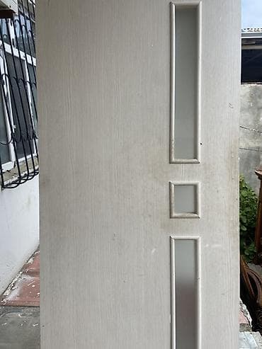 otaq qapsi: Qırıxı zadı yoxdu təmizləyəndə keçir pəncərəsi olandan bir dənə də var — 1