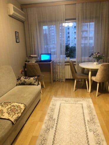 lənd kuruzer ucun led işıq lupası hardan tapmaq olar: Bakı, 2 otaqlı, Köhnə tikili, 60 kv. m — 1