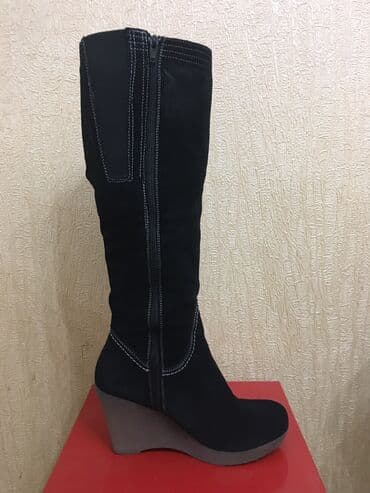 Çəkmələr: Ölçü: 38, rəng - Qara, İşlənmiş — 1