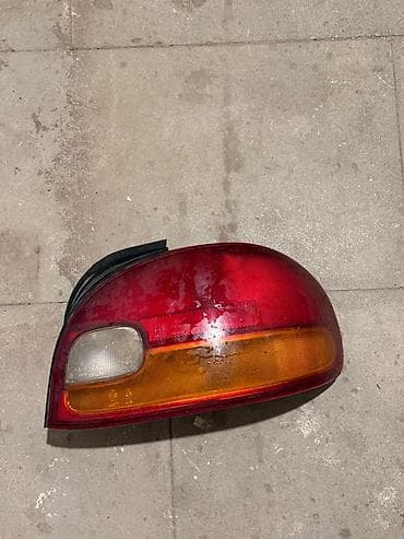 atero stop derman: Hundia accent 1995 saĝ stop — 1