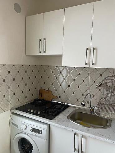 50 manata kiraye evler: TƏCİLİ İCARƏÇİ AXTARILIR !! Hövsan qəsəbəsi, Şüşəli bazarin yanında — 2