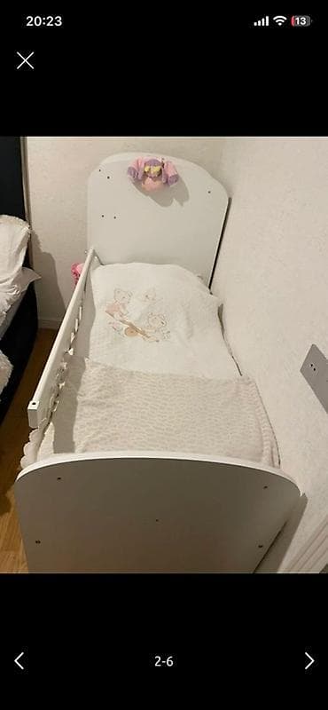 besikler instagram: Oğlan və qız üçün, Dördbucaq, Beşik, Dəst ilə, Matras ilə, Yellənmə mexanizm ilə — 2