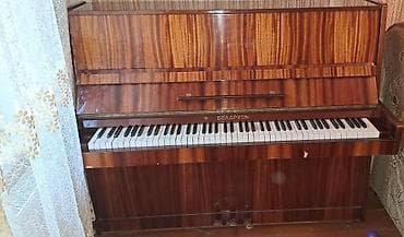 akustik gitar: Akkustik şaquli piano – “Belarus” (upright) - Korpus: parlaq taxta — 2