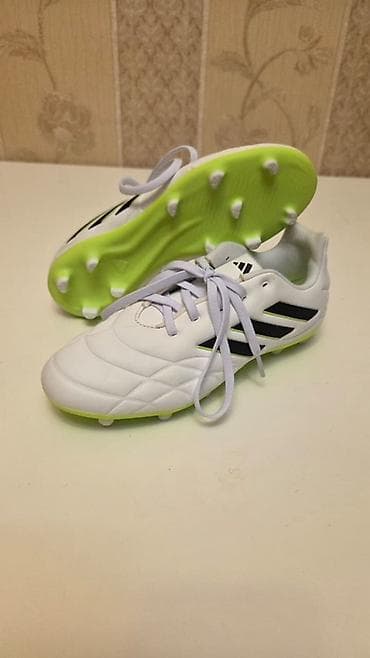Adidas futbol butsası 35 ölçü - Model: 3 zolaqlı klassik dizayn — 2