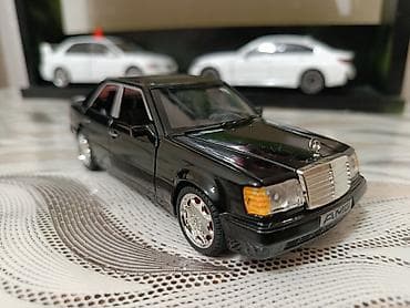 cd disk: Mercedes-Benz W124 AMG ölçülü model avtomobil – 1:28 - Korpus: metal — 1