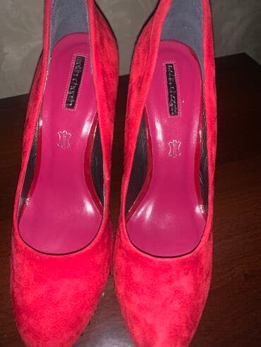 женская обувь в баку: Satilir bir defe geynilib xaricden getirilib — 1