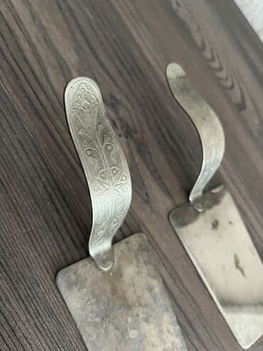 антикварные часы настенные: 🫧 Qedimi Tort götüren 
Birinin qiymetidir 🫧 — 2