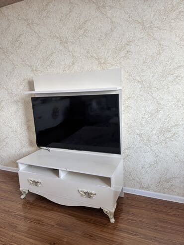 Qonaq otağı dəstləri: İşlənmiş, Komod, TV stend, Kredit yoxdur, Azərbaycan
