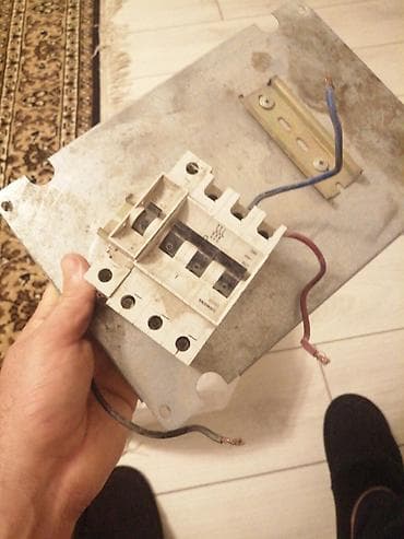 бескаркасный диван: Salam ev kulcatorlnaridir ıslenmis vezyetde kime lazım olsa elaqe — 1