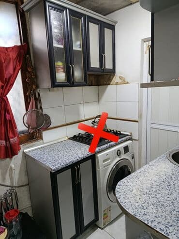 metbex dolabı: Mətbəx dolabı dəsti TECILI SATILIR.Qiymetde razılaşmaq olar.Üst — 10