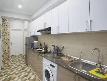 park kolizey: Məkan: Geniş və işıqlı mənzil Planlaşdırma: - Ayrı mətbəx, böyük zal — 1