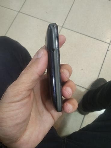 телефон fly e110: Fly B600, < 2 ГБ, цвет - Черный, Кнопочный — 2