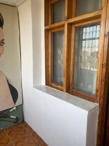 qarayev obyekt: Qaraev metrosuna yaxin 5 mertebeli binanın 5-ci mərtəbəsində — 7