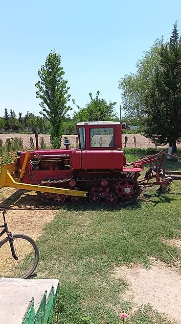 optima fara: Paletli buldozer/traktor — DT-75 (DT-75M seriyasına bənzər) Texniki — 1