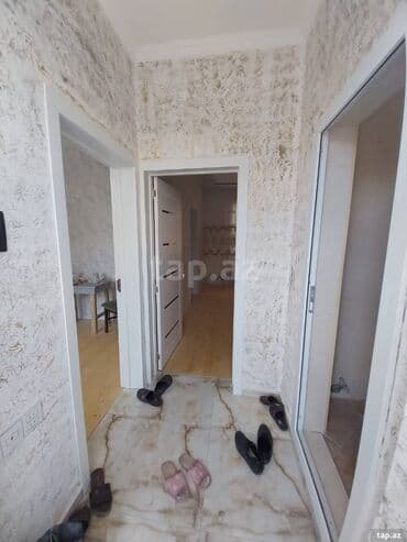 sumqayit 10 mkr: Масазыр 2 комнаты, 42 м², Есть кредит, Свежий ремонт — 3