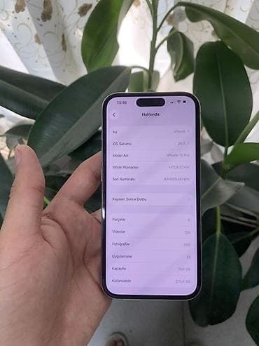 ipon: IPhone 15 Pro, 256 GB, Natural Titanium, Face ID — 8