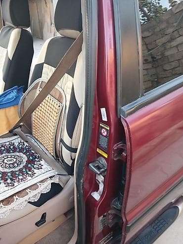 Продажа авто: SUV – bord rəngli, 5 qapılı, yan pilləkənlər və dam relsləri ilə - — 3