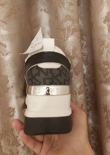 fitnes üçün qadın krosovkaları: Ölçü: 38, Yeni — 3