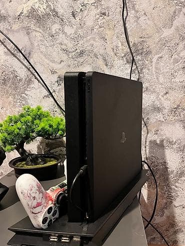 efootbal: PlayStation 4 Slim (1 TB) oyun konsolu seti - Konsol: PS4 Slim — 6