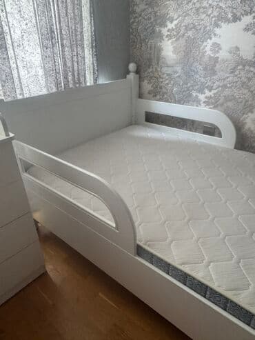 tek neferlik kravat: Oğlan və qız üçün, Çarpayı, Bazasız, Matras ilə, Siyirməsiz — 1